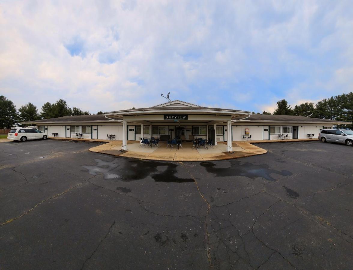 Skyview Motel - Prairie Du Sac ภายนอก รูปภาพ