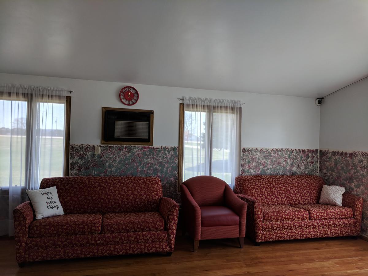 Skyview Motel - Prairie Du Sac ภายนอก รูปภาพ