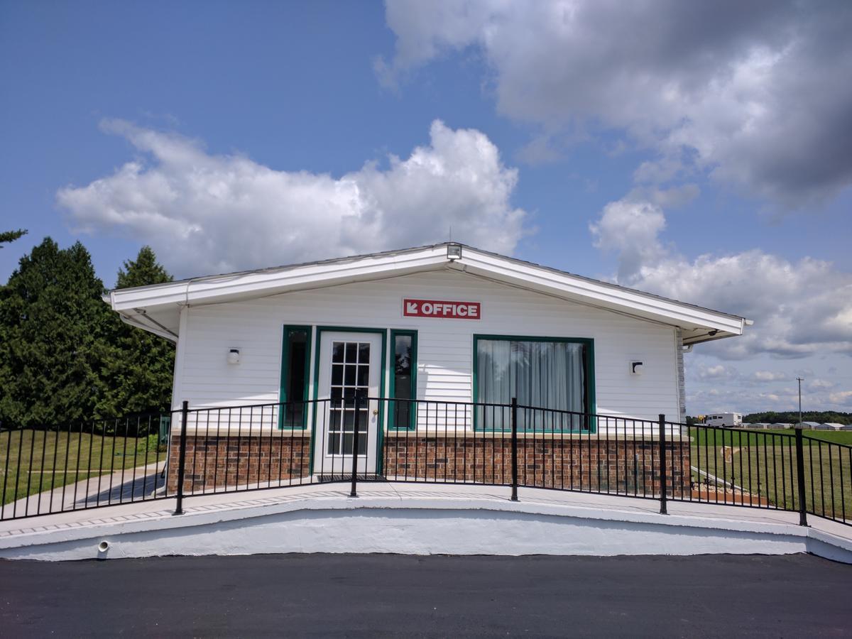 Skyview Motel - Prairie Du Sac ภายนอก รูปภาพ